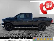 2017 Ram 1500 ST / 5.7L V8 / 4WD / Quad Cab / 6.4’ Box Navigatio - Photo 11