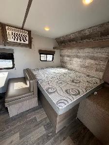 2021 Keystone Springdale 18ft W/Bunks only - Photo 4
