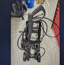pressure washer only used twice sitting in storage - Photo 2