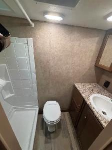 2018 Forest River Viking Ultra-Lite 17FQ - Photo 8