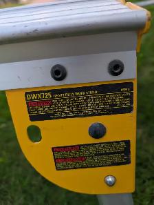 DEWALT  STAND  and  BRACKETS - Photo 2