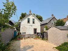 FOR SALE: 3-bed 1.5 bath is St Boniface - Photo 9