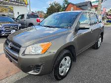2010 Toyota RAV4 - Photo 3