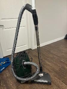 Miele vacuum