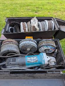 MAKITA  GRINDER     DISCS - Photo 2