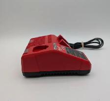 (B2879) Milwaukee 48-59-1812 Tools Battery Charger - Photo 2