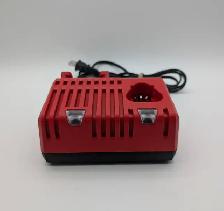 (B2879) Milwaukee 48-59-1812 Tools Battery Charger - Photo 3