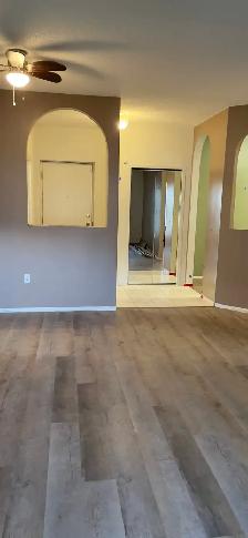 Lakeview 2 Bed 2 Bath Condo - Photo 2