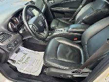 2017 Dodge Journey - Photo 9