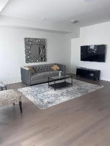 Townhouse for lease in Oakville