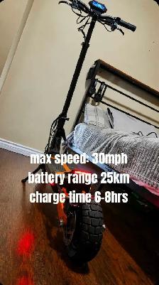 KuKirin G2 Max Electric Scooter – Retails $1,000  (Needs Rear Tu - Photo 2