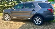 2016 Ford Explorer XLT AWD - Photo 5