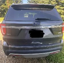 2016 Ford Explorer XLT AWD - Photo 8