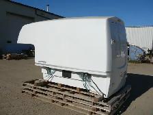 New Spacekap Diablo Walk In Fiberglass Slide-In - Photo 2