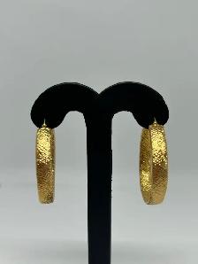 10k Textured, Diamond cut Hoop Earrings - Photo 2