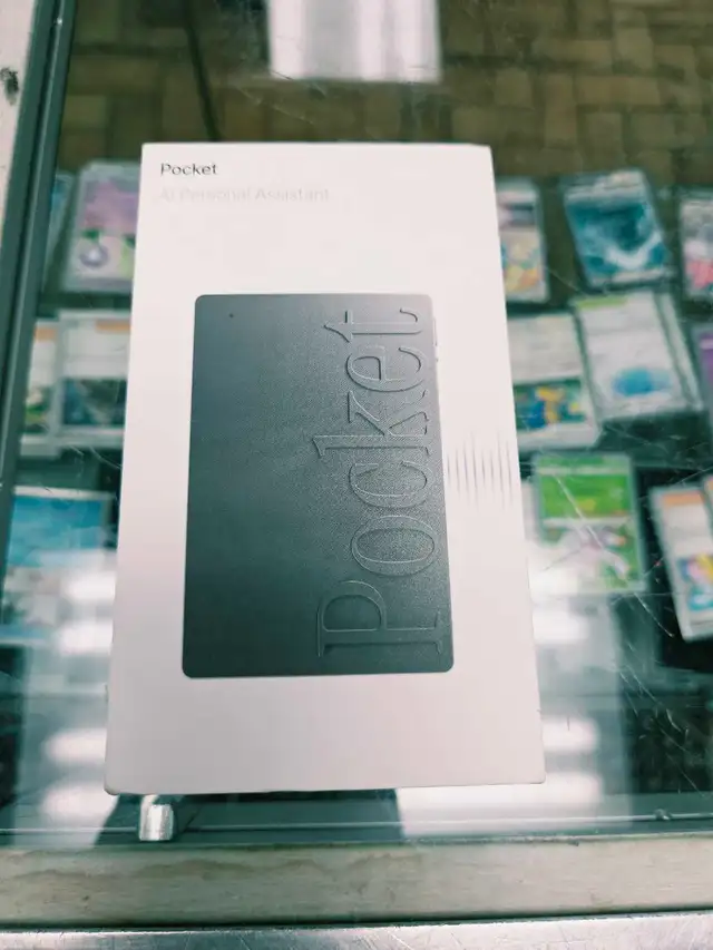 Rabbit r1 Pocket AI Personal Assistant