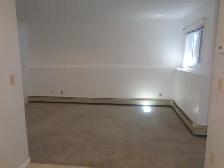 LACOMBE 1 Bedroom Apartment - Photo 6
