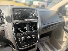 2017 Dodge Grand Caravan van - Photo 10
