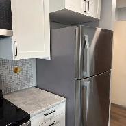 2 Bedroom 1 Bathroom Apartment in Abbotsford - Photo 2