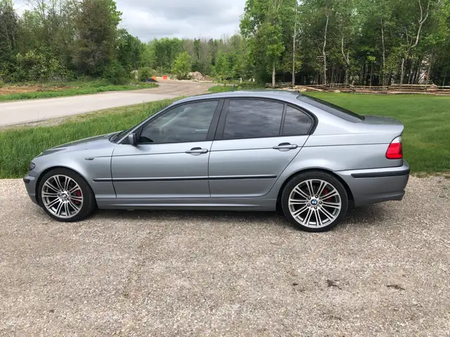2005 BMW 325xi