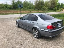2005 BMW 325xi - Photo 3