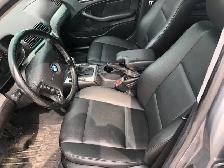 2005 BMW 325xi - Photo 5