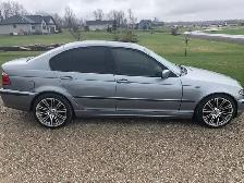 2005 BMW 325xi - Photo 9