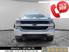 2017 Chevrolet Silverado 1500 Custom / 5.3L V8 / 4WD / Double Ca - Photo 3