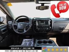 2017 Chevrolet Silverado 1500 Custom / 5.3L V8 / 4WD / Double Ca - Photo 20