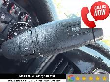 2017 Chevrolet Silverado 1500 Custom / 5.3L V8 / 4WD / Double Ca - Photo 27