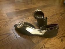 Brand New Women flat shoes Size 9.5 - Photo 2