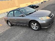 2005 Honda Civic SI Automatic 4 door - Photo 3