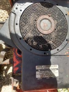 Allis Chalmers 608 garden tractor w/tiller - Photo 3