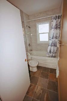 Room for Rent Near U of A - Photo 2