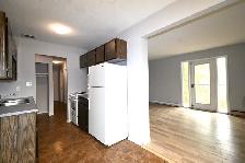 2-Bedroom 1-Bathroom l 3-120 Conveyor Street l Apartment