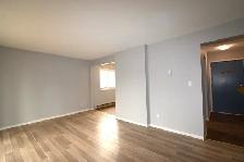 2-Bedroom 1-Bathroom l 3-120 Conveyor Street l Apartment - Photo 2