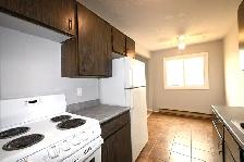 2-Bedroom 1-Bathroom l 3-120 Conveyor Street l Apartment - Photo 3
