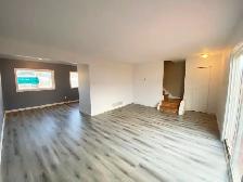 3-Bedroom 1-Bathroom l 56 Wedeene Street l Townhouse - Photo 8