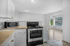 Strathmore Rental - 3 Bedroom, 2 full Bath Open concept Bangalow - Photo 11