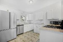 Strathmore Rental - 3 Bedroom, 2 full Bath Open concept Bangalow - Photo 12