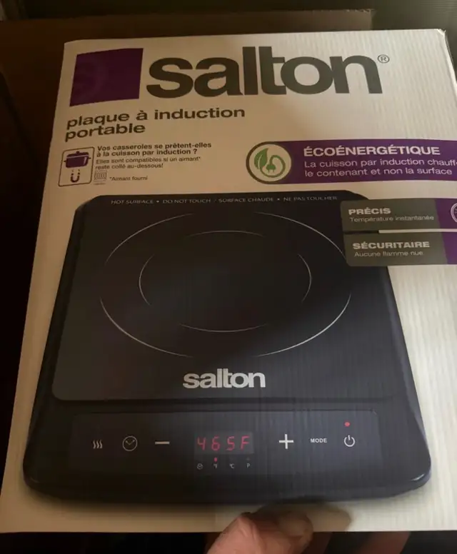 Salton Induction Cooktop