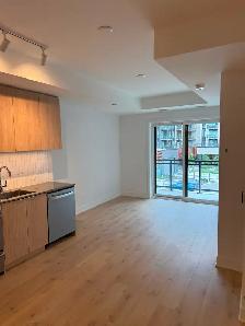 Brand new 1 bedroom plus den excellent location for rent - Photo 10
