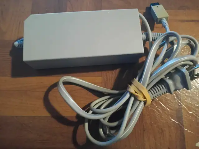 Genuine Official Nintendo Wii AC Power Adapter Cord RVL-002