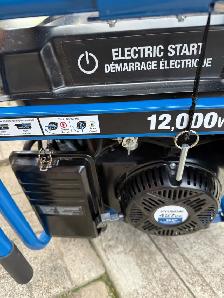 BRAND NEW HYUNDAI GENERATOR WITH ELECTRIC START - Photo 4
