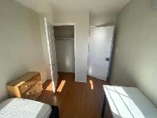 York university village rooms for rent - Photo 5