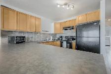2 Bedroom Condo in Strathmore, Open concept, bright, upper floor - Photo 11