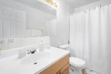 2 Bedroom Condo in Strathmore, Open concept, bright, upper floor - Photo 16