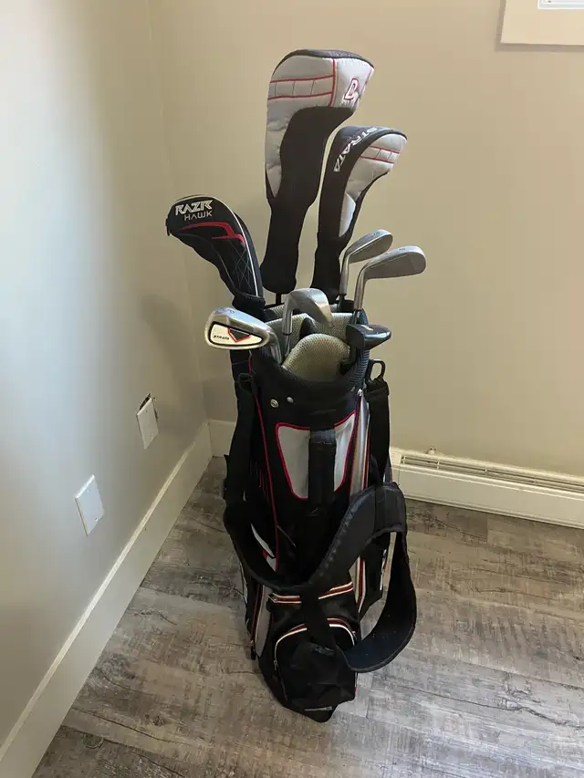 GOLF CLUBS