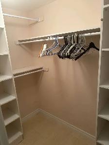 Fully Furnished private bedroom - Photo 5