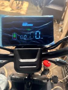 2026 tricycle 48v 600 watt motor brand new never driven - Photo 7